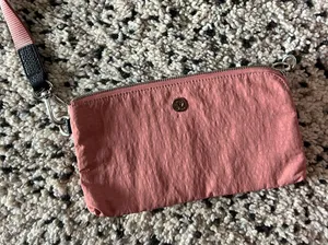 Lululemon Wallet thumbnail 1