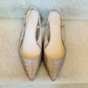 Cole Haan Julianna Low Sling Beige Crock Print‎ Career Slingback Heels size 7.5 thumbnail 2