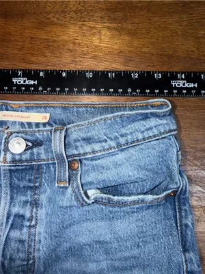 Levi's Premium Wedgie Straight Jeans Minimalism 90s Chic Classic Americana Sz 26 thumbnail 6