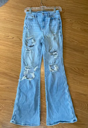 American Eagle Bell Bottom Jeans thumbnail 1