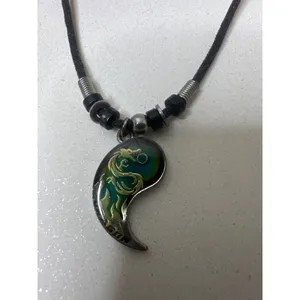 Dragon Mood Necklace Color Changing Pendant Black Cord Y2K Grunge Alt thumbnail 2