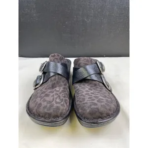 Born Women's Brown Leather Animal Print Clogs/ Shoes Size 7 SKU 4911 thumbnail 2
