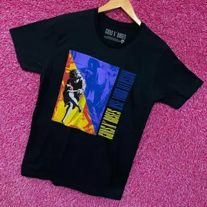 Guns N’ Roses Use Your Illusion Rock Tshirt size Medium thumbnail 3
