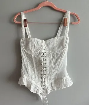 Lioness Lace Corset thumbnail 1