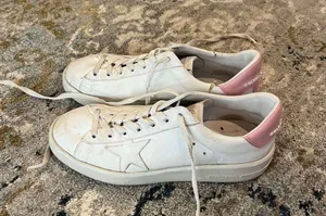 Sneakers thumbnail 2