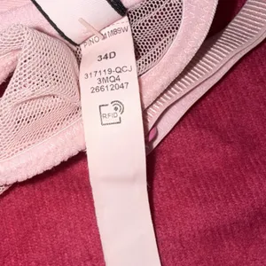Victoria's Secret Peach Front Close Lace Push Up Underwired Bra Women's Size 34D thumbnail 10