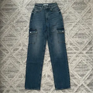 PacSun Cargo 90’s Boyfriend Jeans thumbnail 3