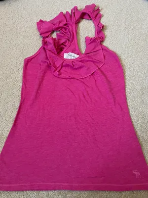 Abercrombie Tank thumbnail 1