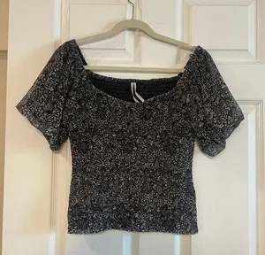 Anthropologie Aurelia Smocked Top size Medium thumbnail 1
