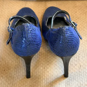 White House Black Market Bailey Snake Print Leather Heels thumbnail 4