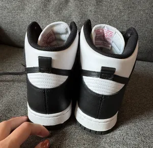 Nike Dunk High Top thumbnail 7