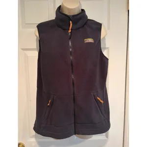 LL Bean Womens Mountain Classic Fleece Vest Navy Blue Full Zip M REG 504675 cozy thumbnail 2
