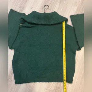 Asos. NWOT Emerald‎ Green Women's Sweater thumbnail 3
