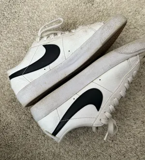 Nike Blazer Low thumbnail 1