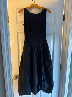 Black drop waist dress Size XS thumbnail 1