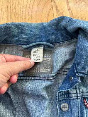 Levi's Original Trucker Denim Jacket Blue‎ Women's Size Medium M 70270-0038 thumbnail 5
