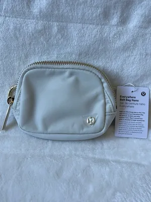 Lululemon Everywhere Belt Bag Nano- Bone/Gold Minimalist New with tags thumbnail 2