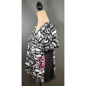 Koi Lite Scrub Top Womens M Black White Geometric V Neck Stretch 316PR thumbnail 2