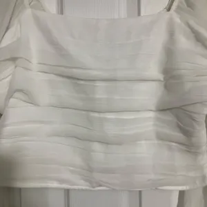 Hollister white ruched crop top long sleeve sheer sleeves‎ NWT women size XL thumbnail 2