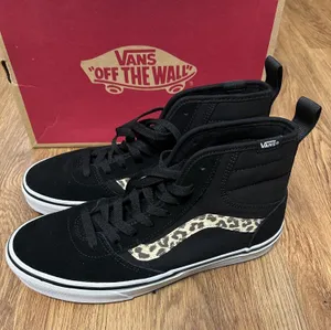 VANS ashwood hi top black leopard animal print lace up shoes sneakers sz 8 new thumbnail 1