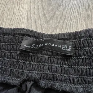 ZARA WOMAN NWOT Embroidered Tulle Skirt black with cream stitching Sz S Pull on thumbnail 6
