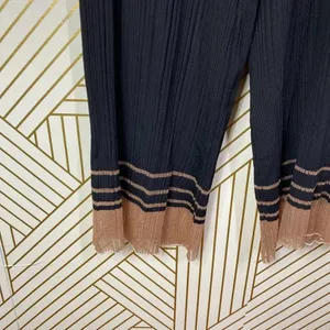 Zara‎ Pants Textured Weave with Contrasting Hem Ribbed Black Mauve Size Medium thumbnail 10