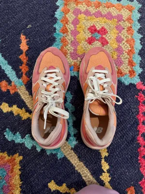 New Balance Sneakers Size 8 thumbnail 3