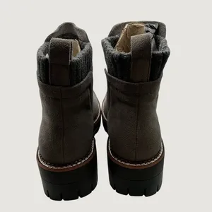 Vintage Havana Everett Grey Suede Lug Sole Ankle Boots with Knit Collar Size 5.5 thumbnail 8