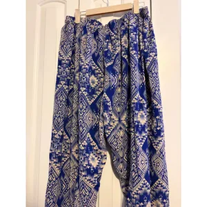 Blue & Cream Geometric Print Harem Pants |‎ Elastic Waist | Lightweight Boho thumbnail 5