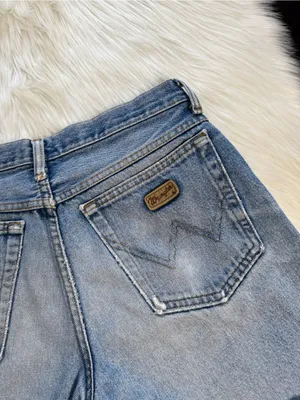 Wrangler Vintage Light Wash High Rise Denim Cut Offs thumbnail 4