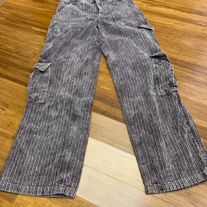 BDG Urban Outfitters Corduroy Pants Womens Size 0 Cargo Stripe Utility High Rise thumbnail 3