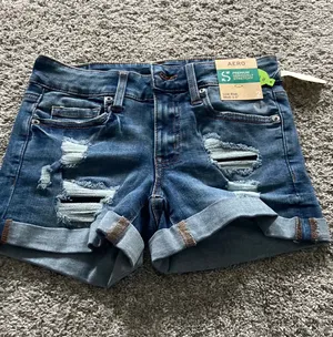 Aeropostale Ripped Jean Shorts thumbnail 1