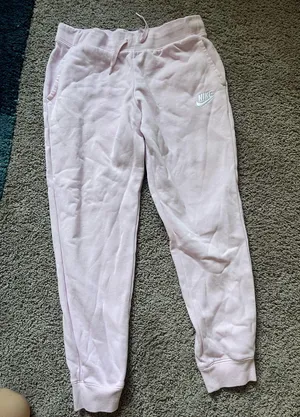 Nike Sweatpants thumbnail 1
