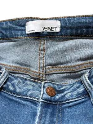 Vervet Bootcut Jeans Style V2440 Asymmetrical Hem Womens Size 31 thumbnail 5
