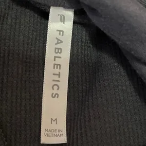 Fabletics Women's Gray Waffle Knit Long Sleeve Hoodie Hooded Sweatshirt Top M thumbnail 3
