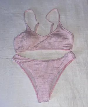 Bikini thumbnail 1