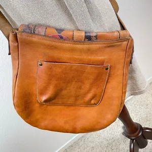 Patricia Nash Vintage‎ Patch leather saddle bag Nepali Coast Hawaii suede inside thumbnail 15