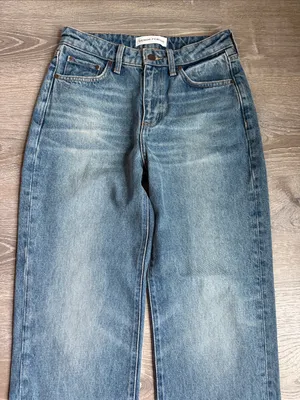 NEW Aritzia Denim Forum Sadie Relaxed Mid-Rise Straight Jean 26 thumbnail 5