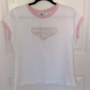 NFL Broncos White Pink Ringer Tee XL thumbnail 1