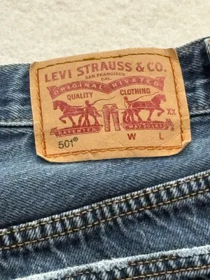 women’s levi’s shorts size W25 thumbnail 6