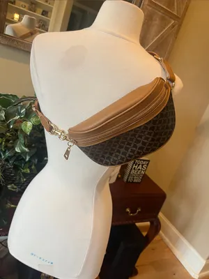 Tan crossbody Fanny Pack Belt Bag thumbnail 1