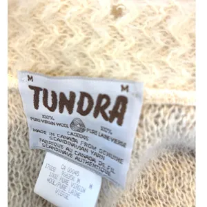 VTG Scandinavian Tundra Wool Knit Cardigan White Sweater Soft Neutral Size M. thumbnail 9