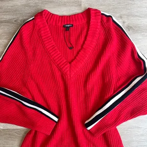 Express Sweater Red V-Neck Oversized tunic s thumbnail 2