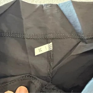 Women's Black Hiking Style Pants with Fixed Waist and Pockets Size Medium #26070 thumbnail 3