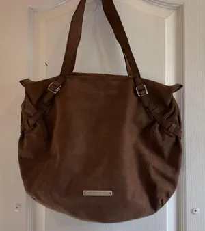 Mandarina Duck Brown Suede Shoulder Bag Zip Closure Preloved Very Clean Inside thumbnail 1