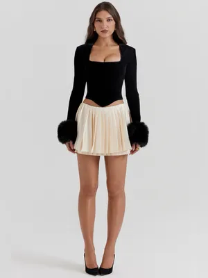 HOUSE OF CB Catriona Faux Fur Long Sleeve Corset Top in Black, XS,BRANDNEW $185 thumbnail 5