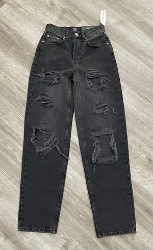 BDG High-Rise Black Jeans thumbnail 1