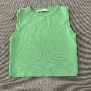 Women’s Zara Trendy Bright Crop Top Shirt Green Sz M Medium Viscose Blend thumbnail 1