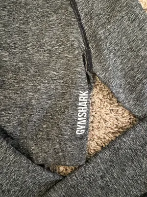 Gymshark Long Sleeve thumbnail 2