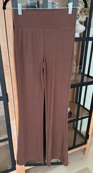 Stradivarius ASOS wide leg flare pants high rose waisted chocolate brown knit thumbnail 1